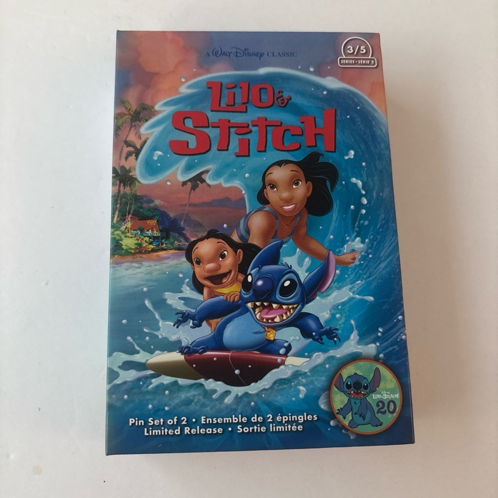 Disney Lilo & Stitch VHS Pin Set Series 3/5 Limited release - Includes 2 Pins